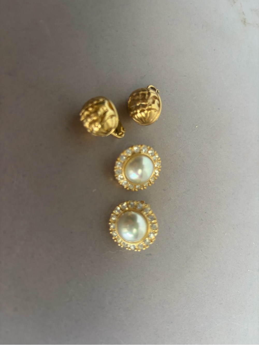Gold Pearl Halo Earrings - Classic Gold Tone Pearl Studs Set- Clip On
